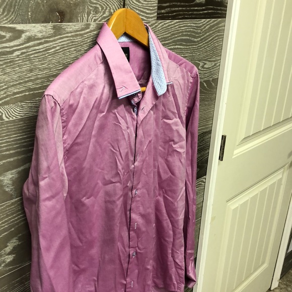 6th Sense Global Designs button up shirt - Picture 2 of 5
